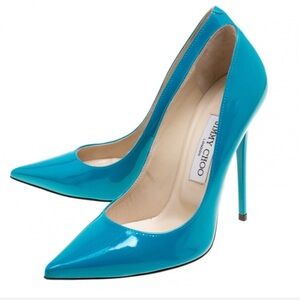 Jimmy Choo Turquoise / Teal Patent Leather Heels like new